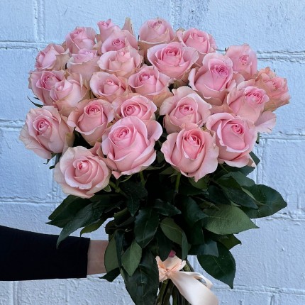 Букет из нежных розовых роз - купить с доставкой в Липецке